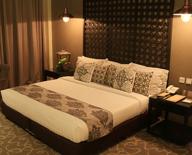 The Oriental Hotel Leyte Philippines, Luxury King Bedroom Suites Leyte